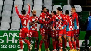 Resumen, goles y highlights del Racing de Santander 0 - 1 Lugo de la jornada 18 de LaLiga Smartbank