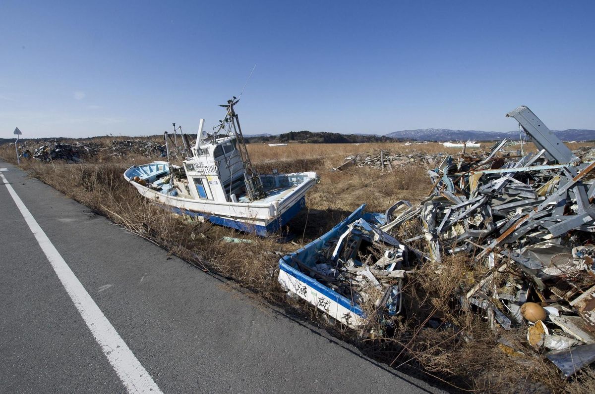Restos de una embarcación tras un tsunami. Restos de una embarcación tras un tsunami.