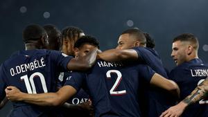 Los jugadores del PSG celebran el gol de Hakimi contra el Marsella