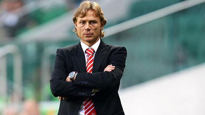 Karpin será el seleccionador ruso al menos hasta el 31-D Karpin será el seleccionador ruso al menos hasta el 31-D