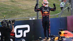 Verstappen celebra su octava victoria del año en Silverstone