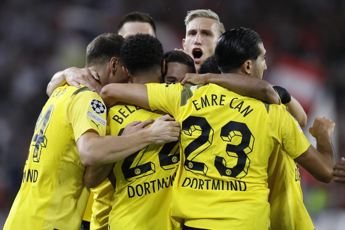 Resumen, goles y highlights del Sevilla 1-4 B. Dortmund de la Jornada 3 de la Fase de Grupos de la Champions League
