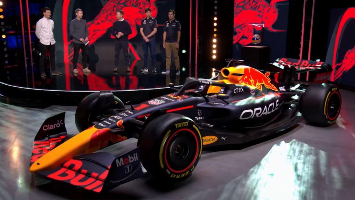 Verstappen y Checo han descubierto el nuevo Red Bull RB18