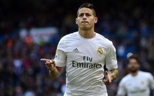 James abrió el marcador con un buen gol de falta y se reconcilió con la afición James abrió el marcador con un buen gol de falta y se reconcilió con la afición