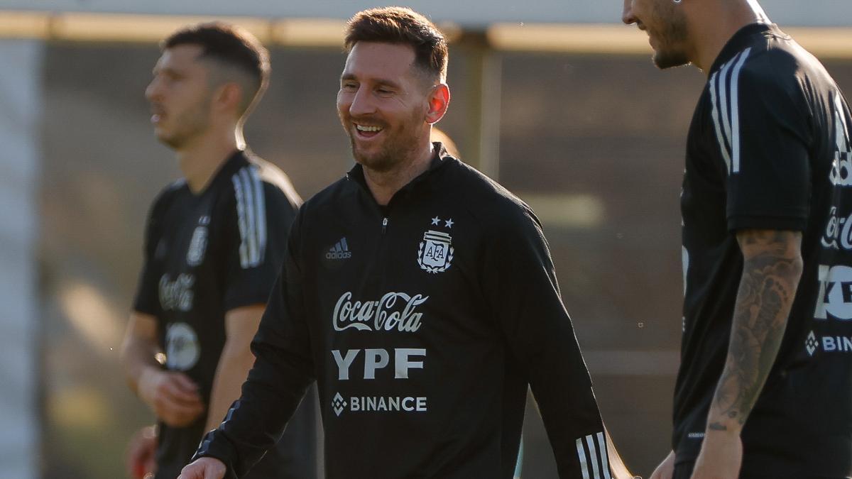 Leo Messi entrenando con Argentina