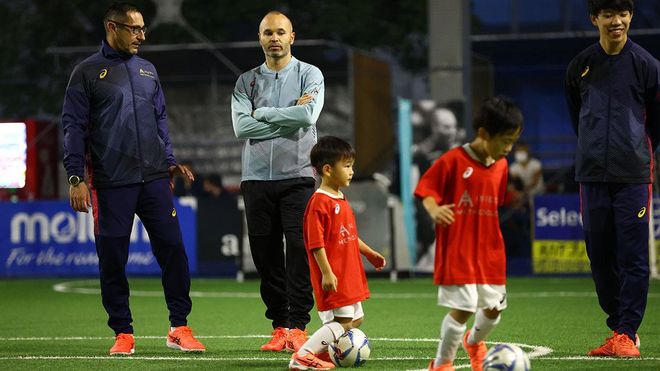 La metodología de Andrés Iniesta llega al Cercle Sabadellès 1856 La metodología de Andrés Iniesta llega al Cercle Sabadellès 1856