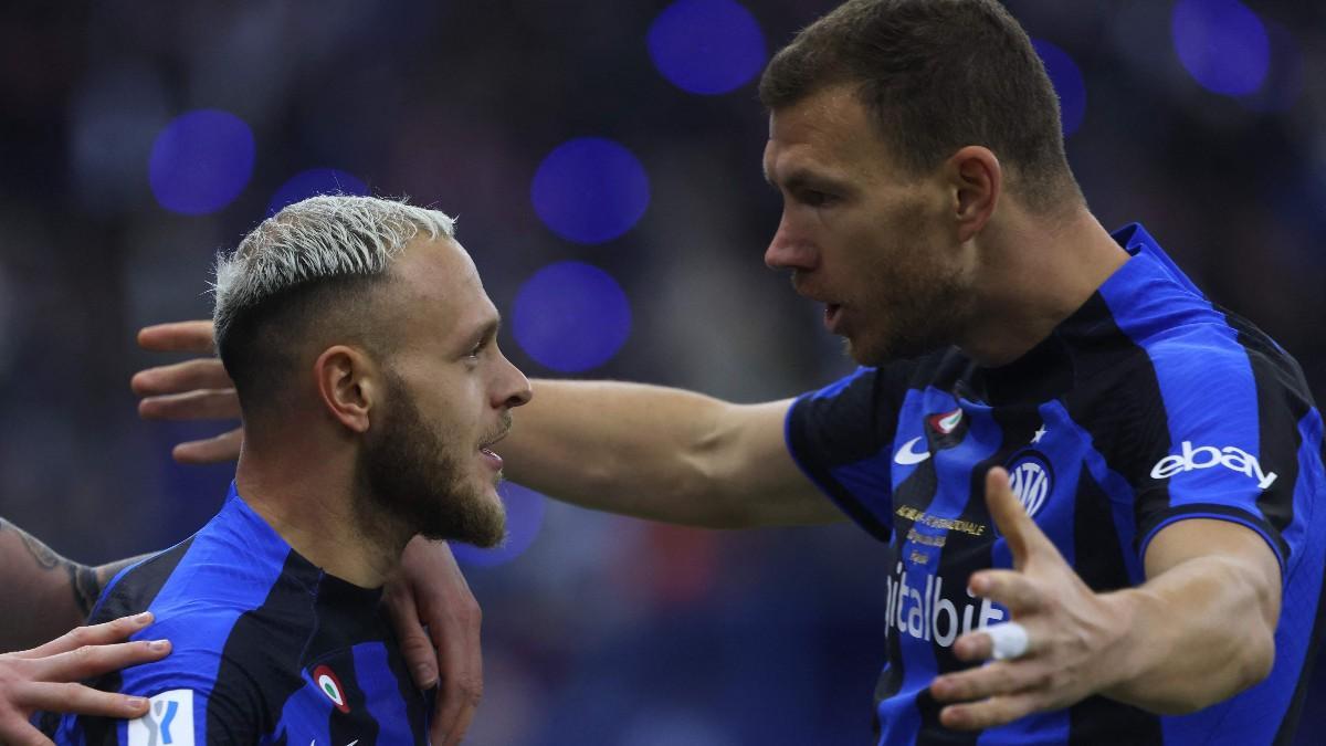 Federico Dimarco y Edin Dzeko, goleadores del Inter en la final de la Supercoppa de Italia contra el Milan