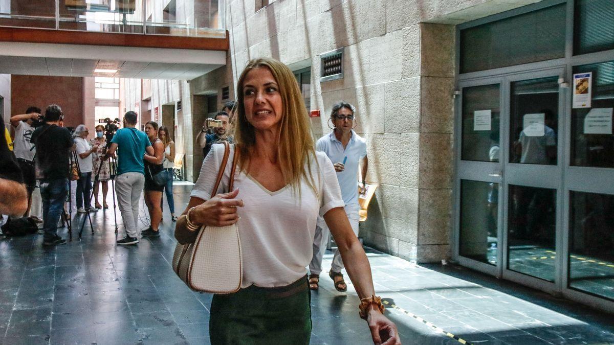 La abogada de los acusados del robo de Atrio, Sylvia Córdoba Moreno, la semana pasada en Cáceres.