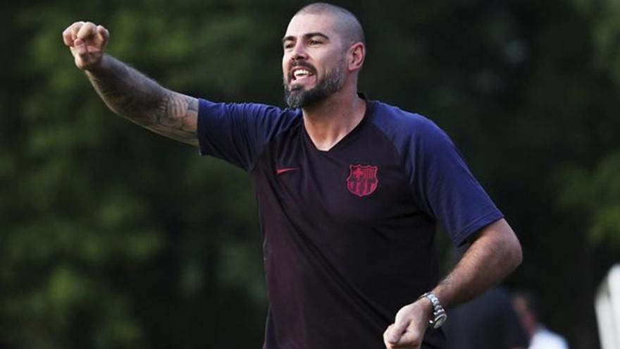 El staff técnico del Barça B, pendiente del papel de Víctor Valdés