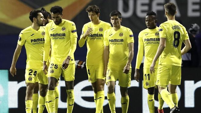 Los jugadores del Villarreal celebrando el gol de penalti Los jugadores del Villarreal celebrando el gol de penalti