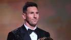 El gesto de Messi con Lewandowski: Te mereces tu Balón de Oro